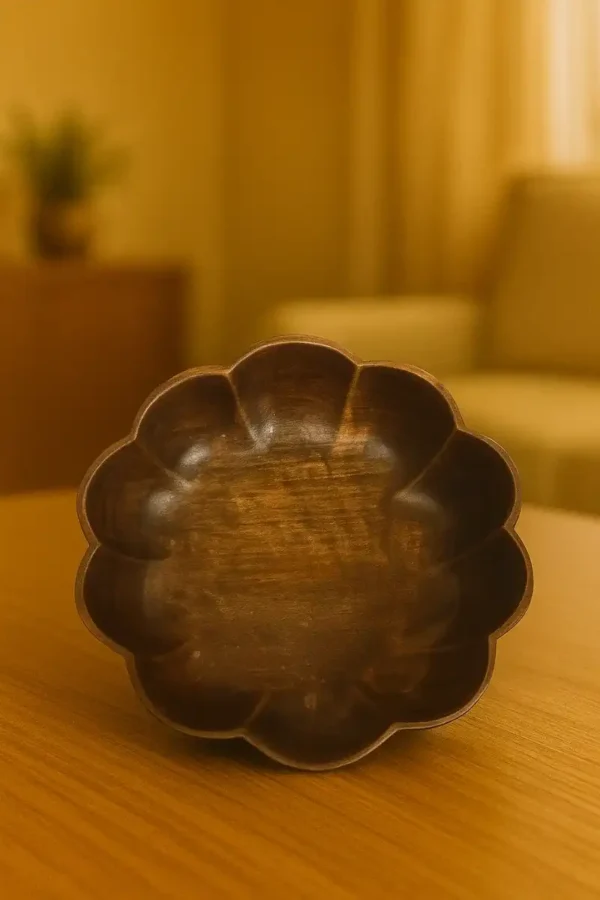 buy walnut wood for dry fruits by kaarigar made by skilled artisans / karigar / karagiri